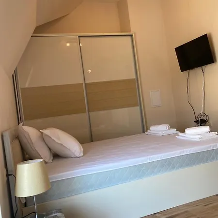 Dawn Park Deluxe 2* סאני ביץ'