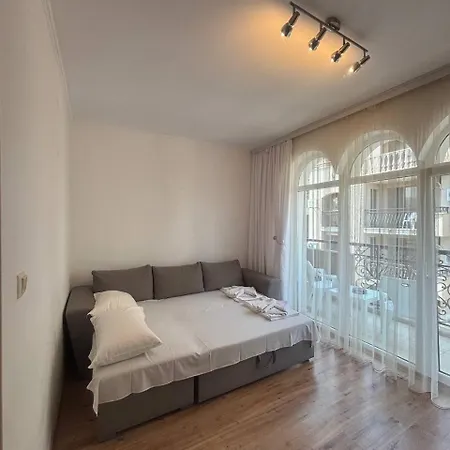 Dawn Park Deluxe 2*