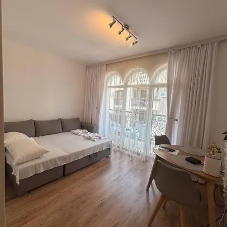 Dawn Park Deluxe Sluneční pobřeží