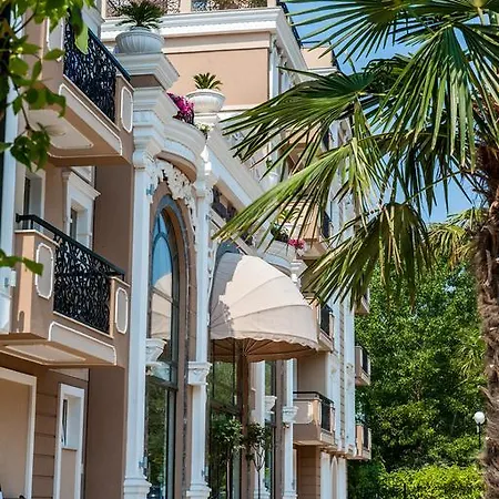 Dawn Park Deluxe 2*